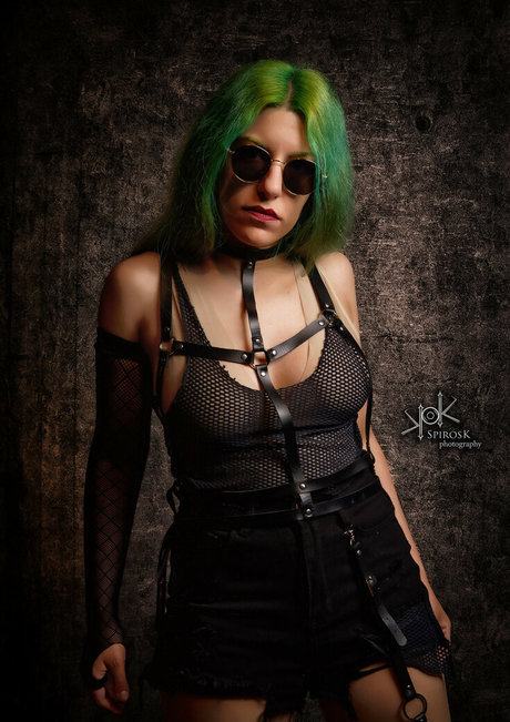 Ailiroy star pictures