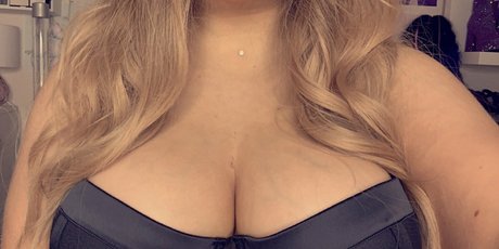 thrilllhoe free pornstar pretty pics