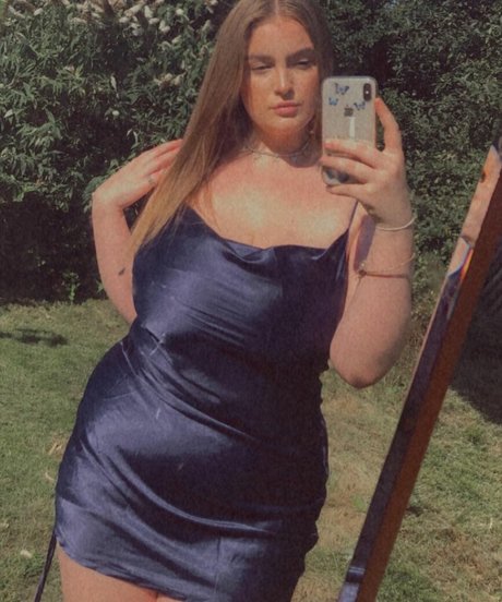 Lydia B perfect actress image