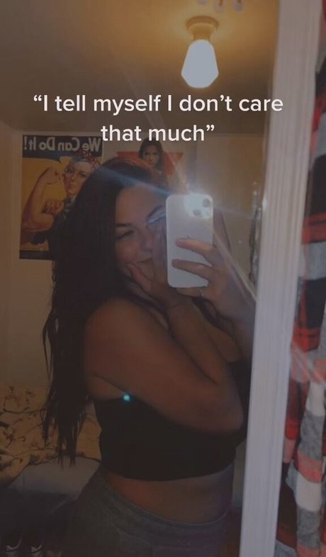 Kenzie G pornstar pretty pics