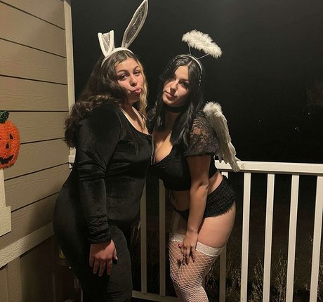 Kenzie G sexy model pic