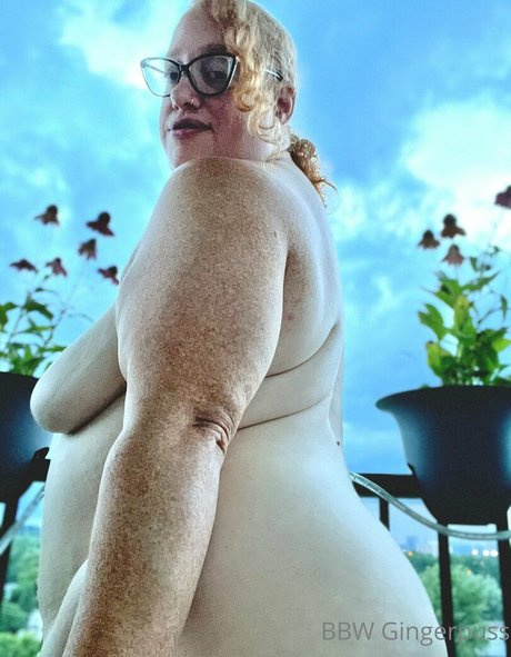 bbwgingerpuss model sex picture