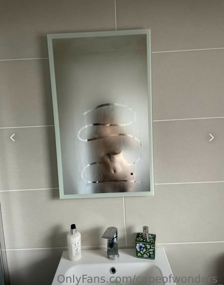 Capeofwonders erotic model photos