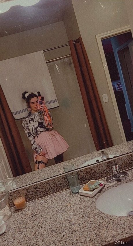 qtlux hd model gallery