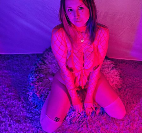 missmaevyn pornstar erotic images