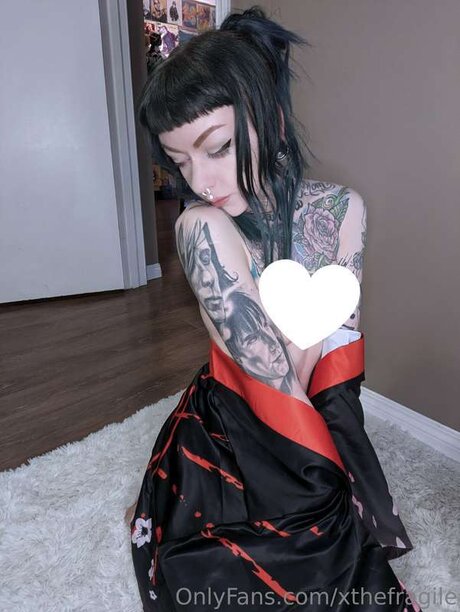 xthefragile xxx star photos