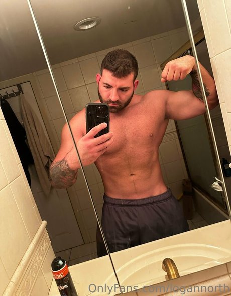 logannorth sexy actress pictures