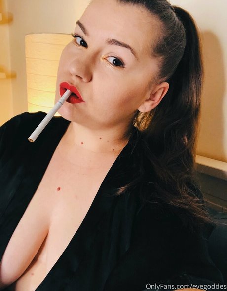 evegoddes adult model image