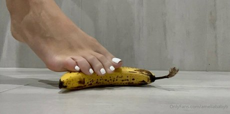 ameliababyb nude star archive