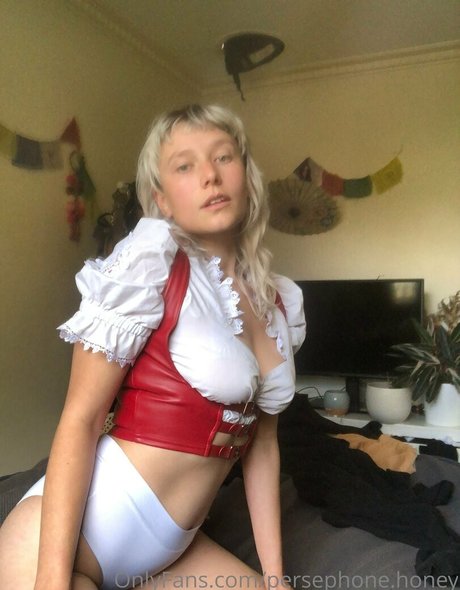 persephone honey hot pornstar pic