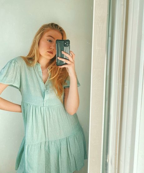 Lotten Sheppard top actress gallery