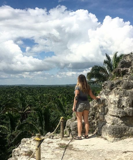 Chelsea Hammill naked star galleries