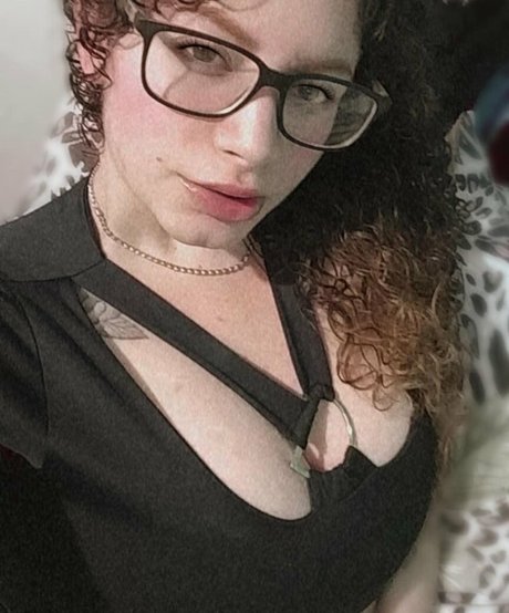 Ashley Alves Profile pic