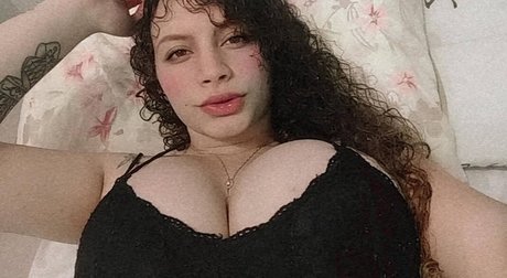 Ashley Alves nudes model img