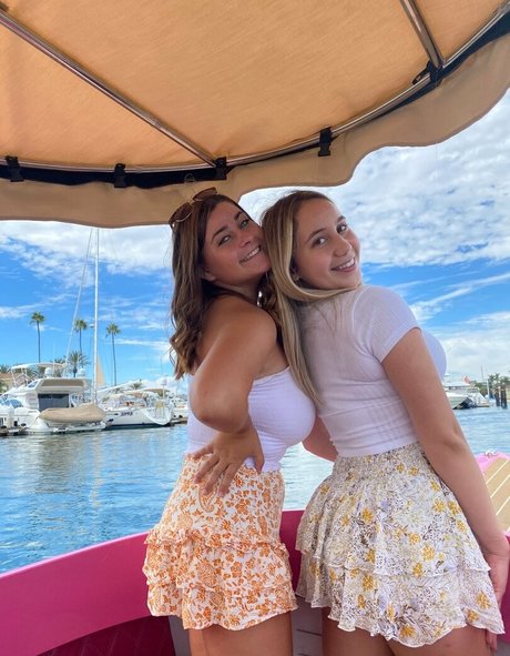 Emma R B star sexy gallery