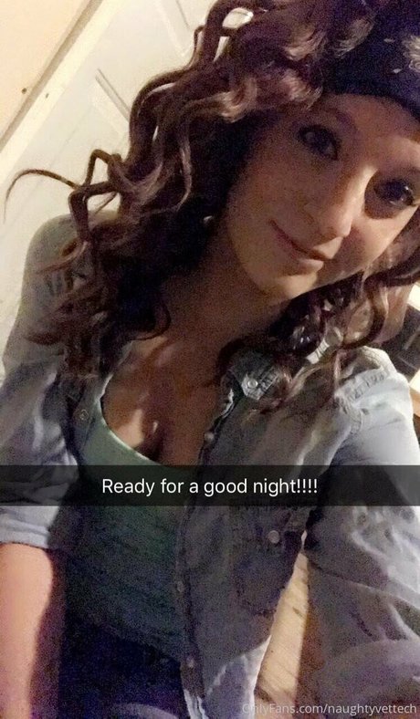 naughtyvettech pornstar pics