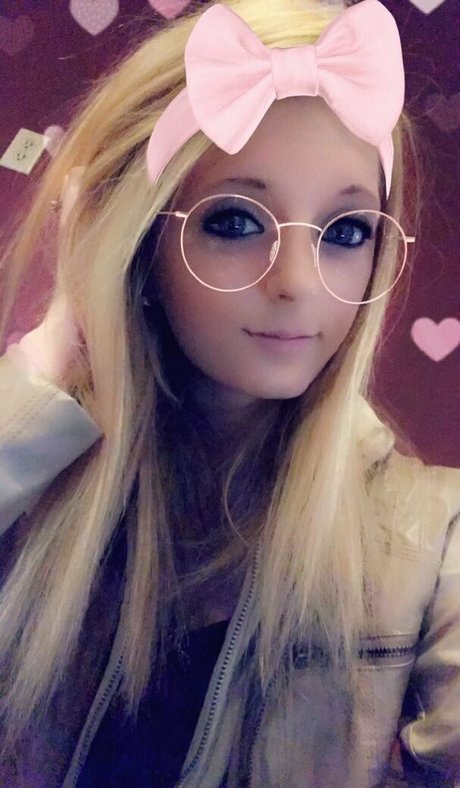 naughtyvettech exclusive pornstar photo