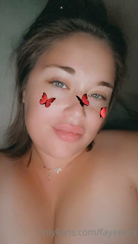 fayeexxx erotic pornstar photos