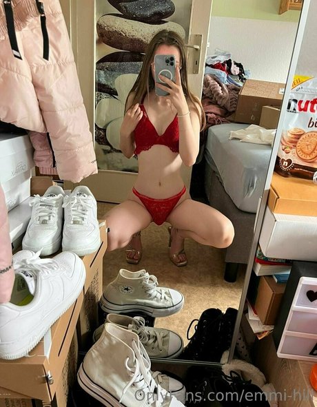 emmi hill pornstar nude pic