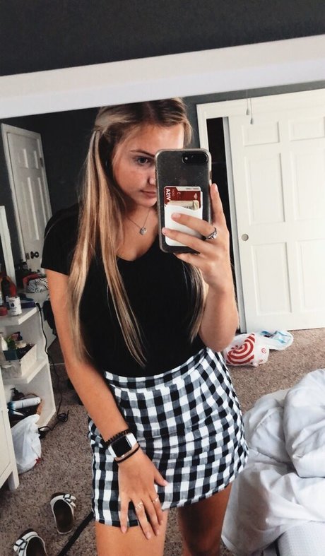 Leah Booth pornstar sexy pic