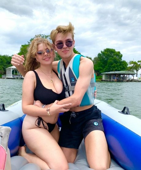 Ruby P pornstar perfect pics