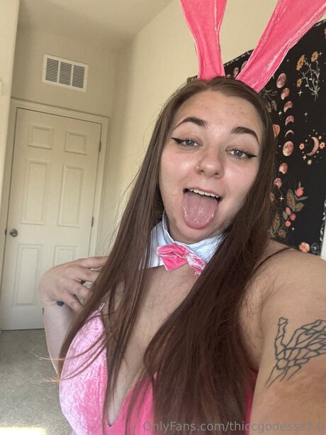 thiccgodesss2 0 star sexy photos