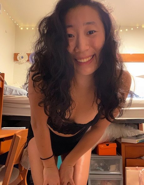 Alison L sexy pornstar gallery