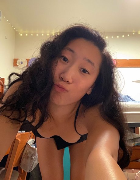 Alison L model adult photos