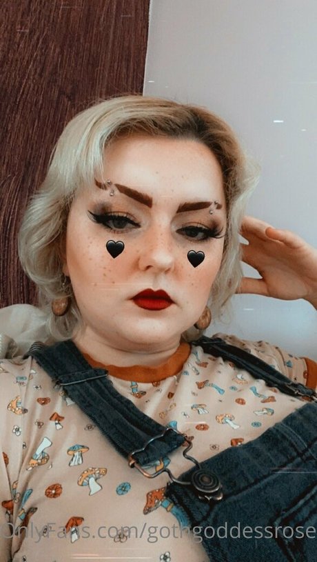 gothgoddessrose adult actress gallery