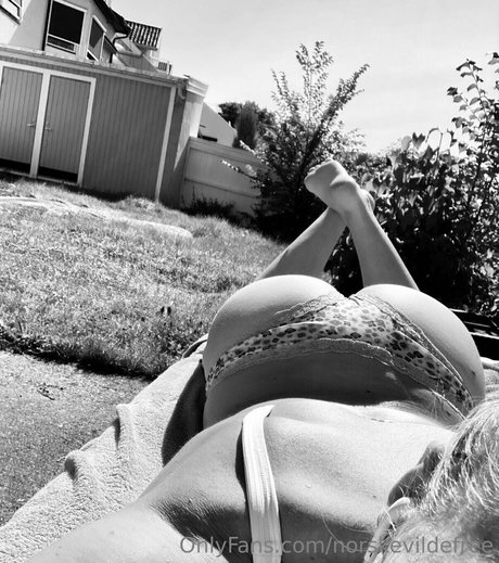 fitness ebony onlyfans free porn images