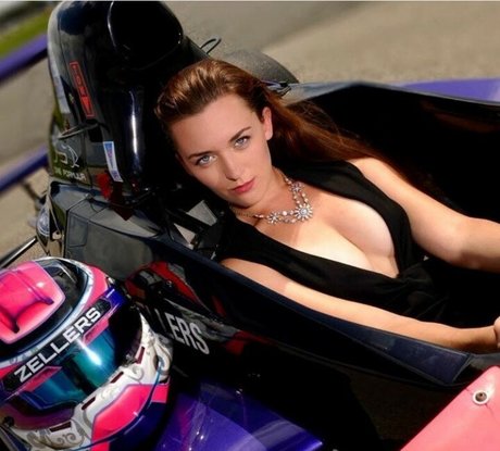 Hanna Zellers star naked pics