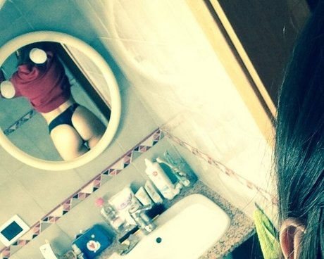 lolitakiwis perfect actress photo