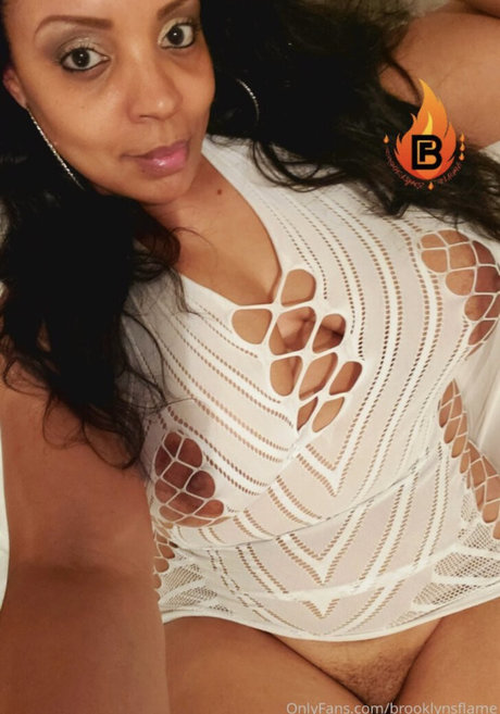 Brooklynsflame naked actress img