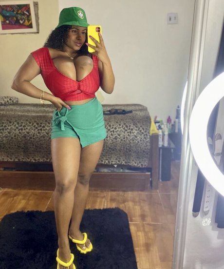 diasdegil sexy pornstar image