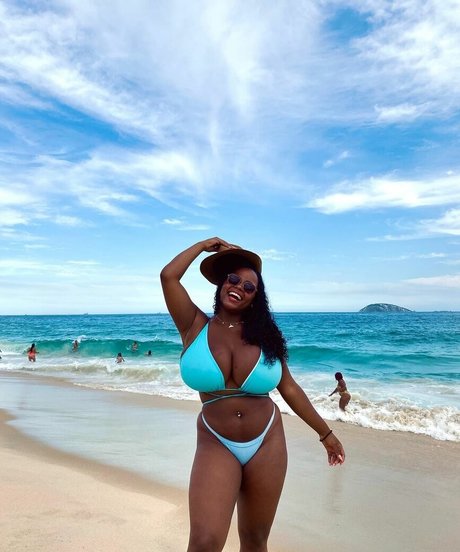 diasdegil pornstar beautiful image