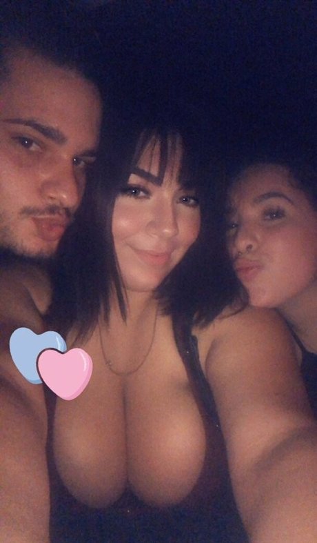 Nicky Nicole hot pornstar pics