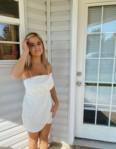 Summer Hope exclusive actress picture