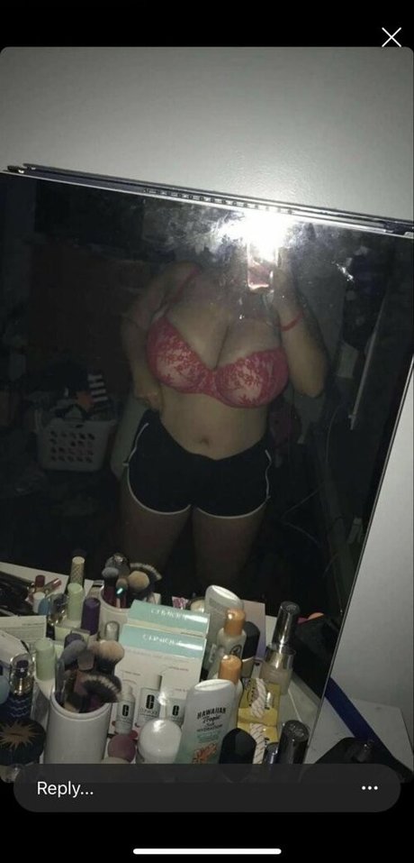 Alexa E naked model picture