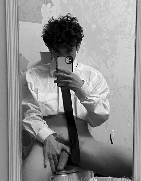 blonde babe onlyfans nice picture