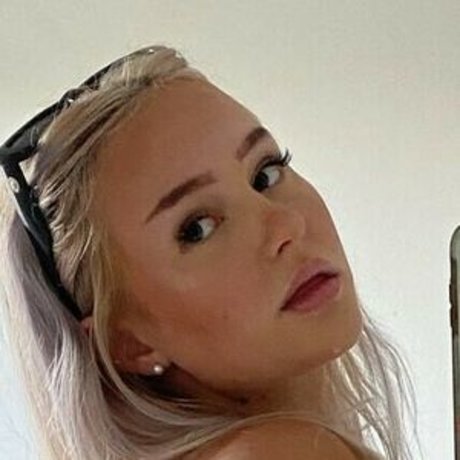 cowgirlerieanne adult star images