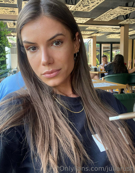 Julia Rush pornstar perfect pic