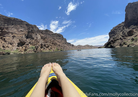 mollycollection erotic actress pics