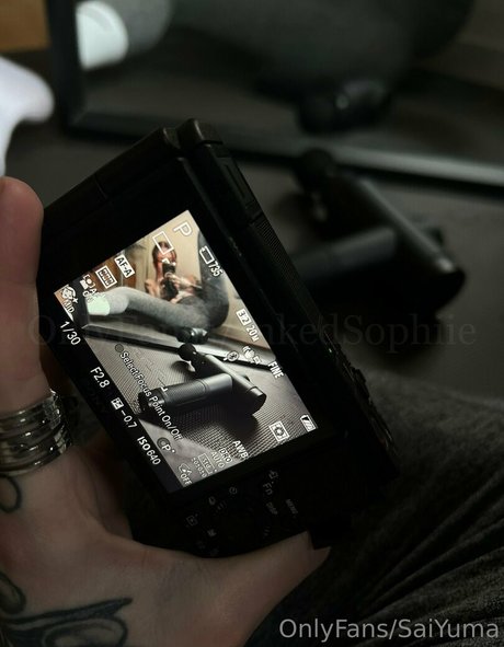 saiyuma star naked picture