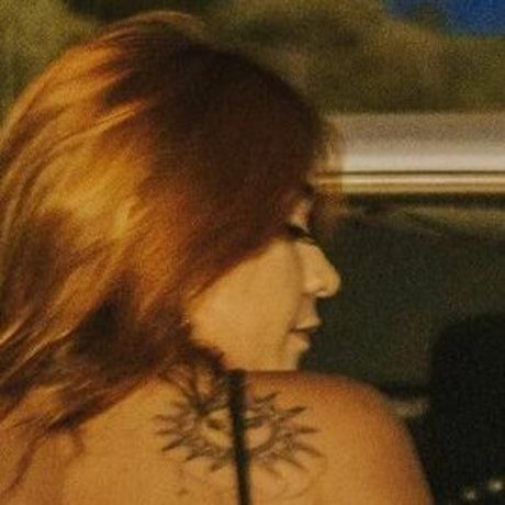 Nicollysntss exclusive model img