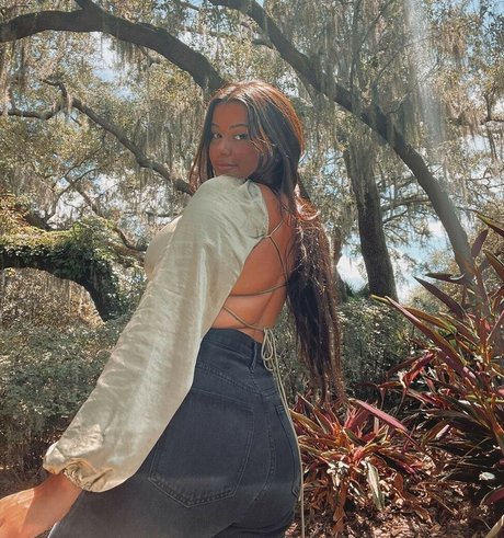 Carol Chaves sexy pornstar pic