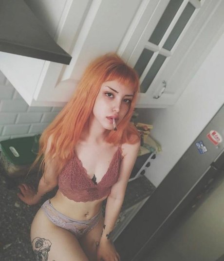 Simge Akkus star xxx pic