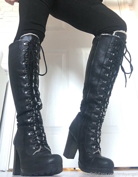 enbyangel model best archive