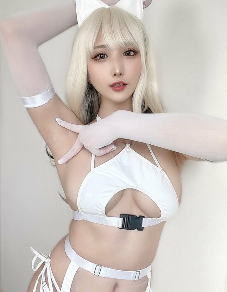 Karin Chama porn actress image