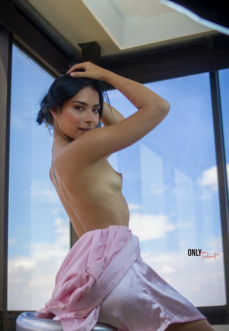 danielaantury nice model images