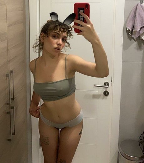 Aiyshe xxx pornstar gallery